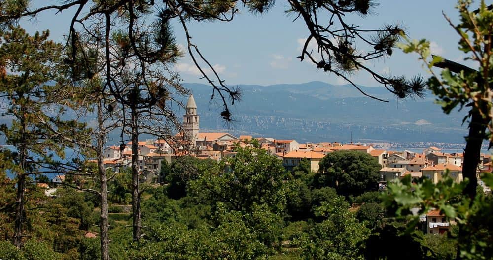 Croatia hidden gems: 25 places locals go in 2026, from a cliff village on Krk to a cave beach on Pag