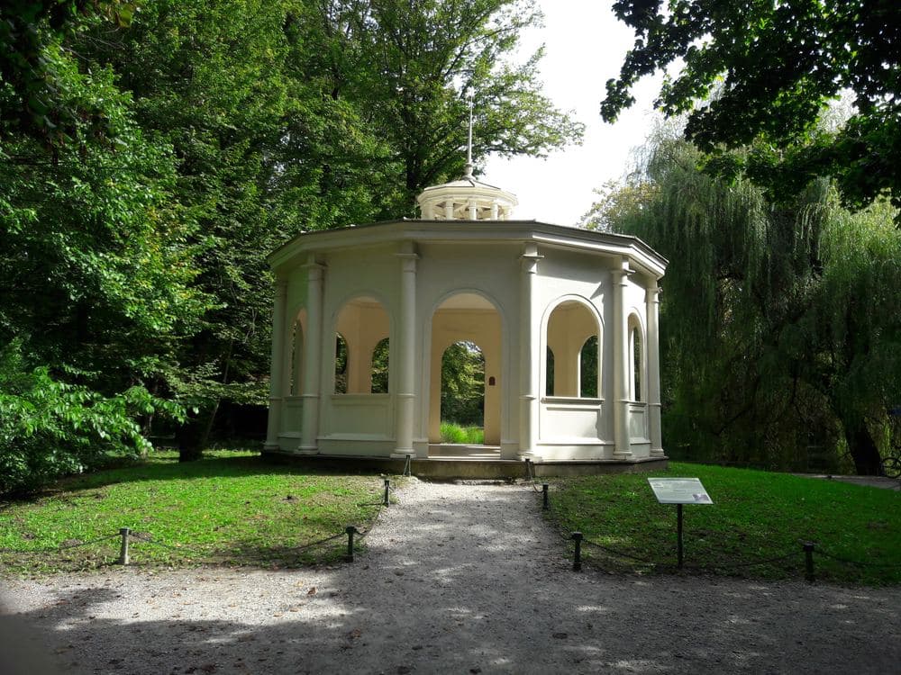 Echo Pavilion