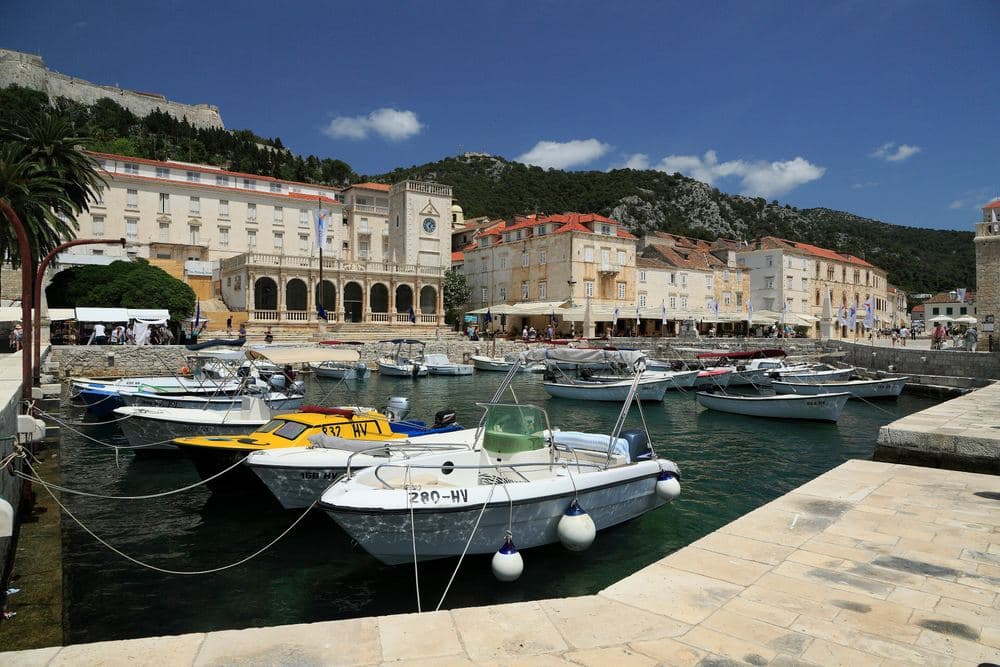 Hvar Loggia