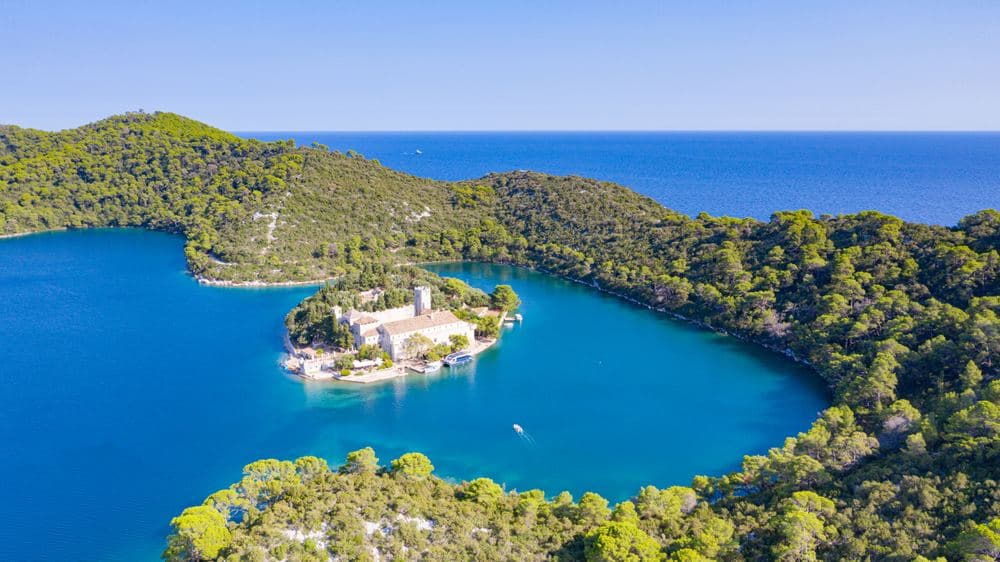 Benediktinerkloster auf der Insel Sveta Marija im Veliko jezero, Mljet