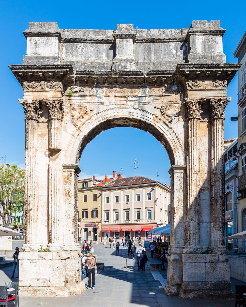 Arch of the Sergii