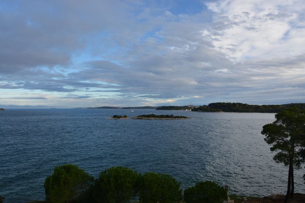 Red Island (Crveni otok)