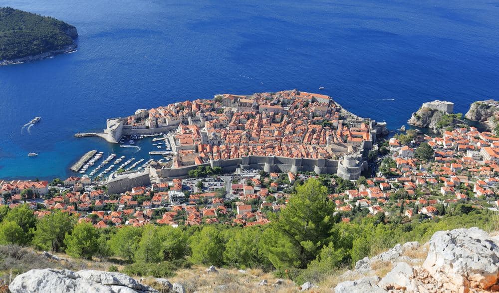 Croatia weather in October 2026: temperatures city by city, sea temperature week by week, rain days and what it means for Dubrovnik, Split and Hvar