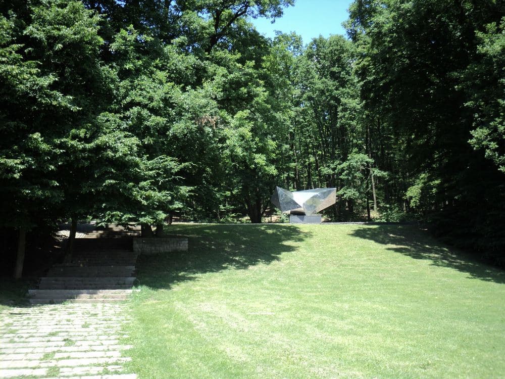 Dotrščina Memorial Park