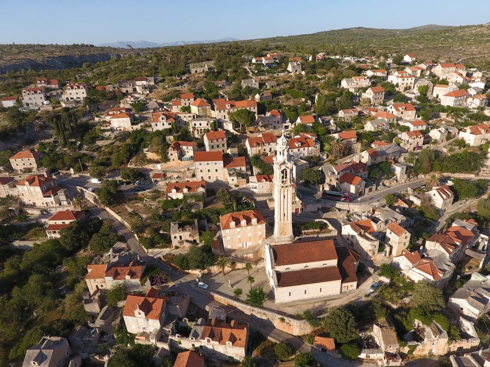 Wildfire on Brač: 1,500 hectares burned between Ložišća and Milna, status on 12 September 2026