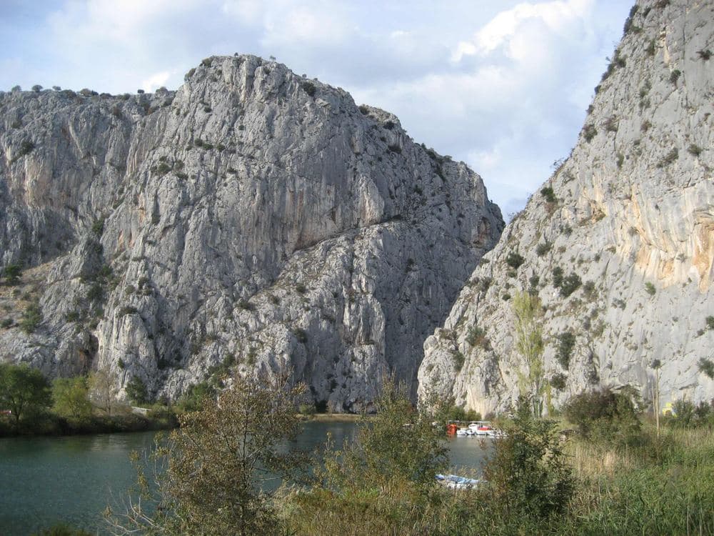 Cetina Canyon
