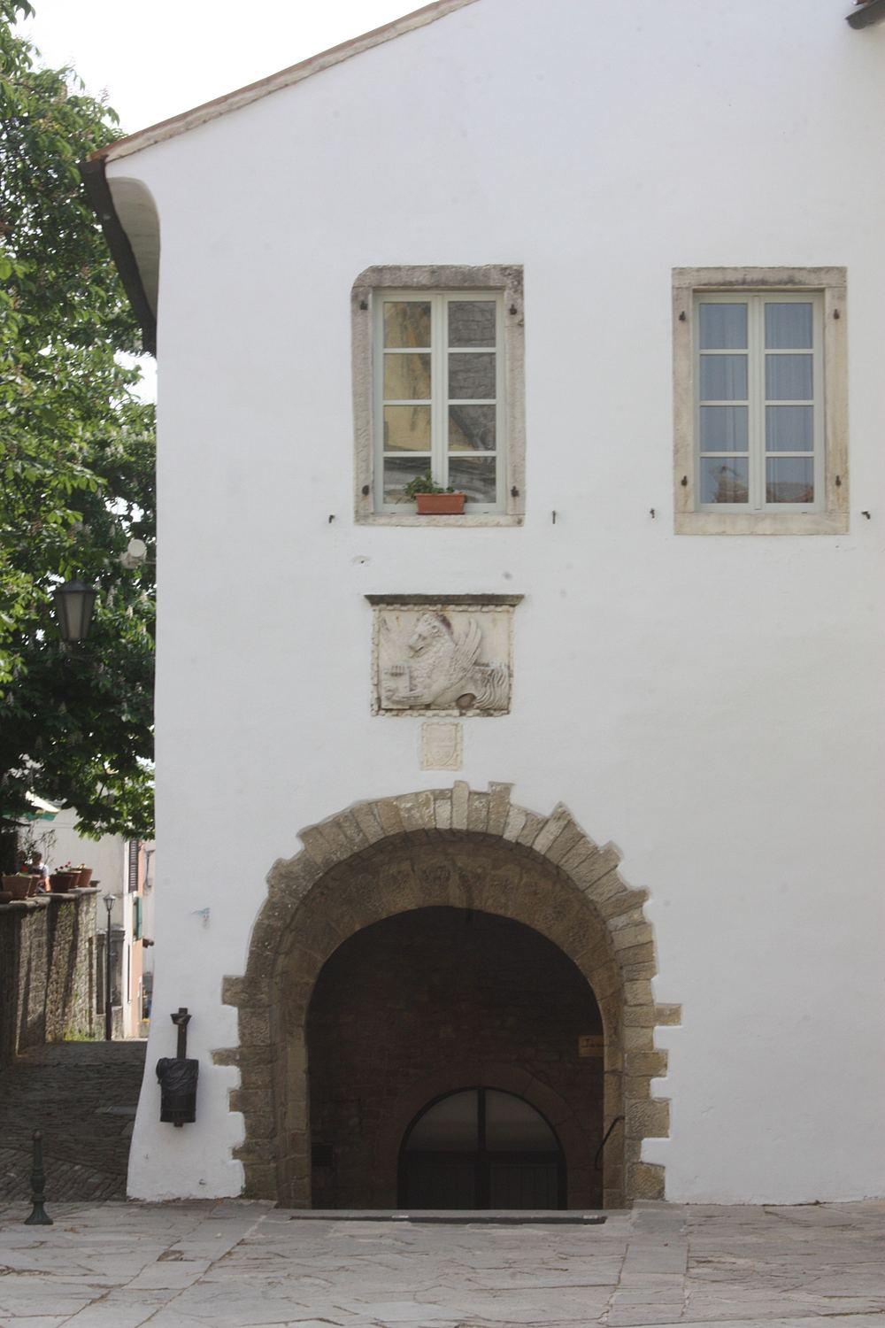 Town Gate with the Venetian Lion