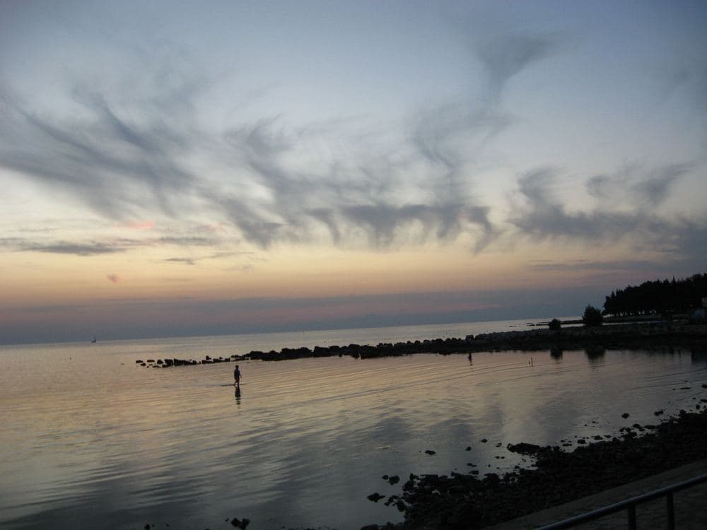 Plaża Polynesia, Katoro
