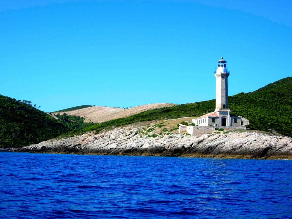 Stončica Lighthouse