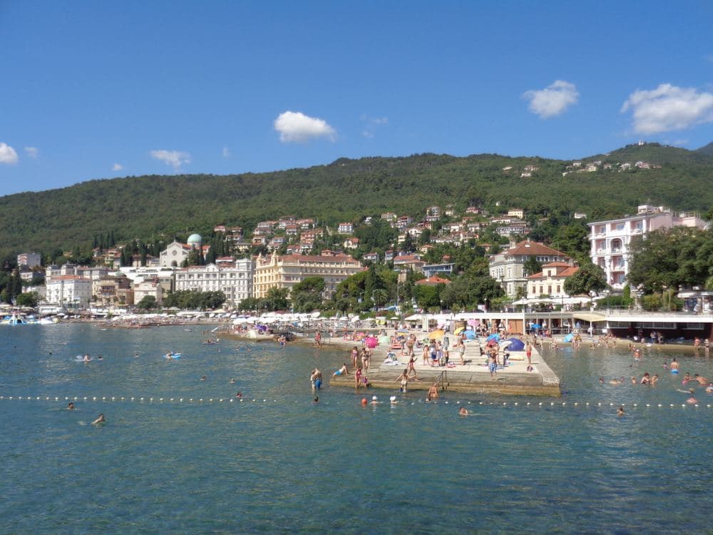 Slatina Beach