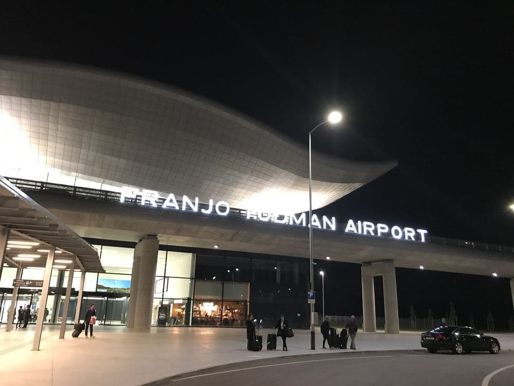 Zagreb Airport terminal, where the ZET bus 290 and the Pleso shuttle leave from the stop outside arrivals