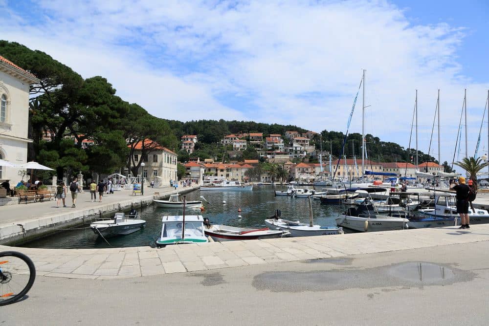Jelsa Riva
