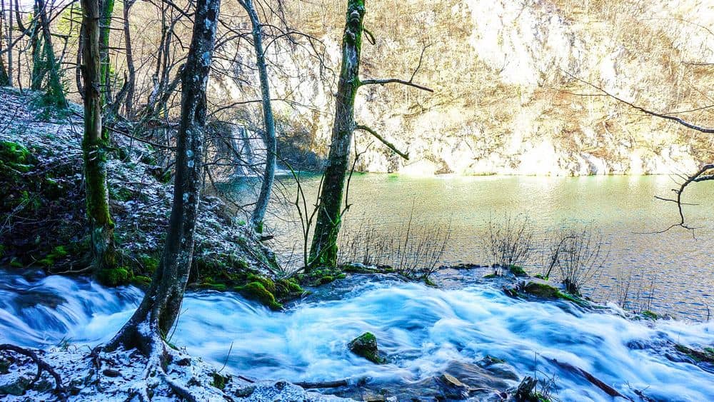 Plitvice Lakes on 5 January 2020, with frost on the trees around the lakes