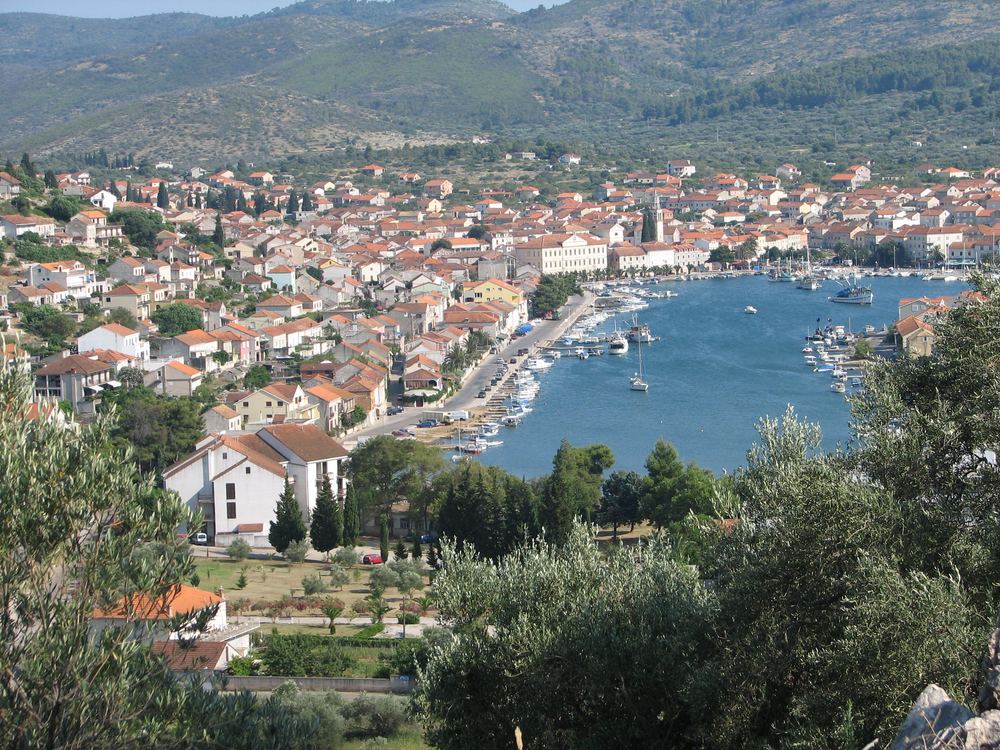 Hum Peak above Vela Luka