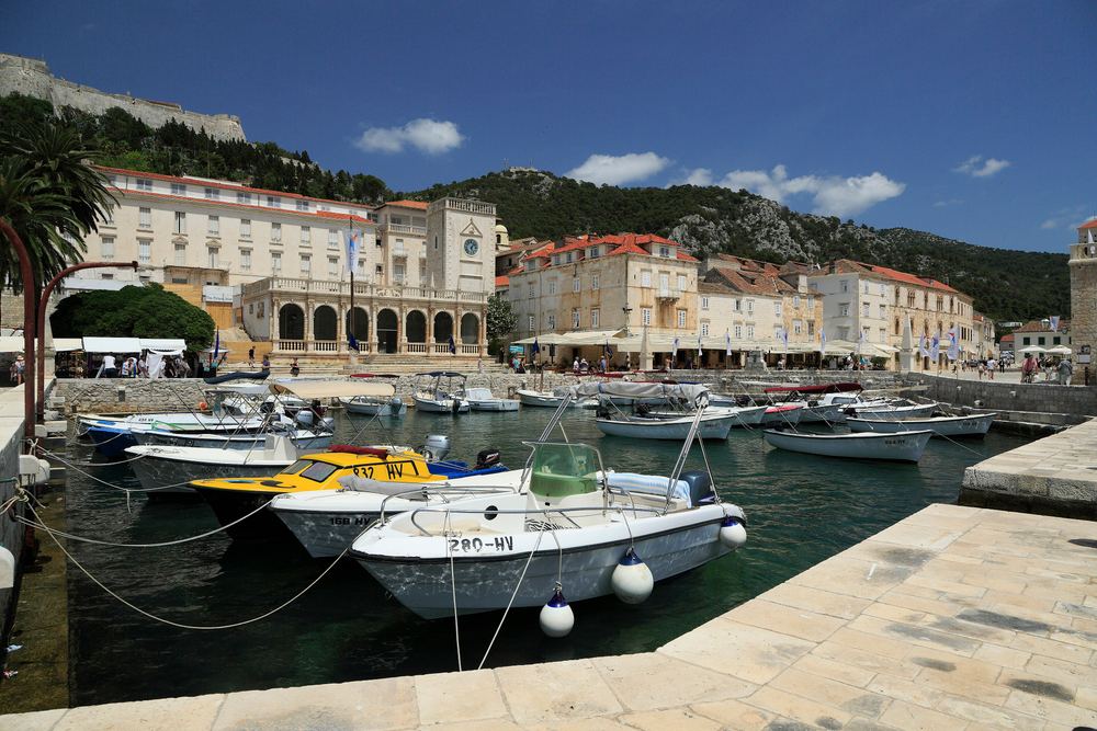 Hvar Loggia