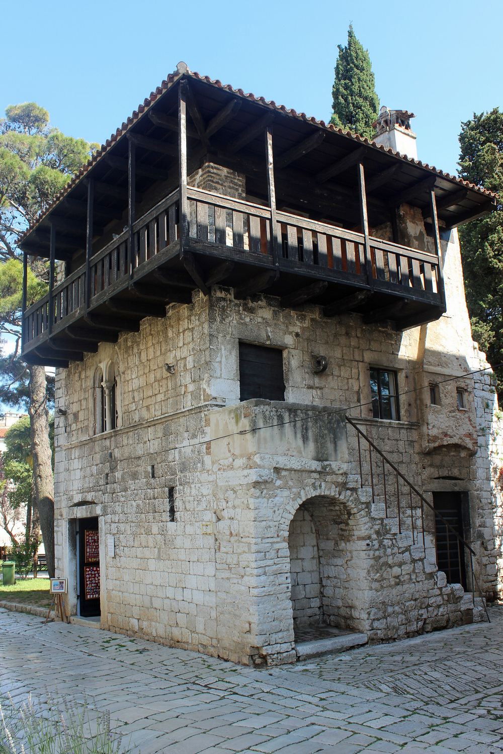 Romanesque House